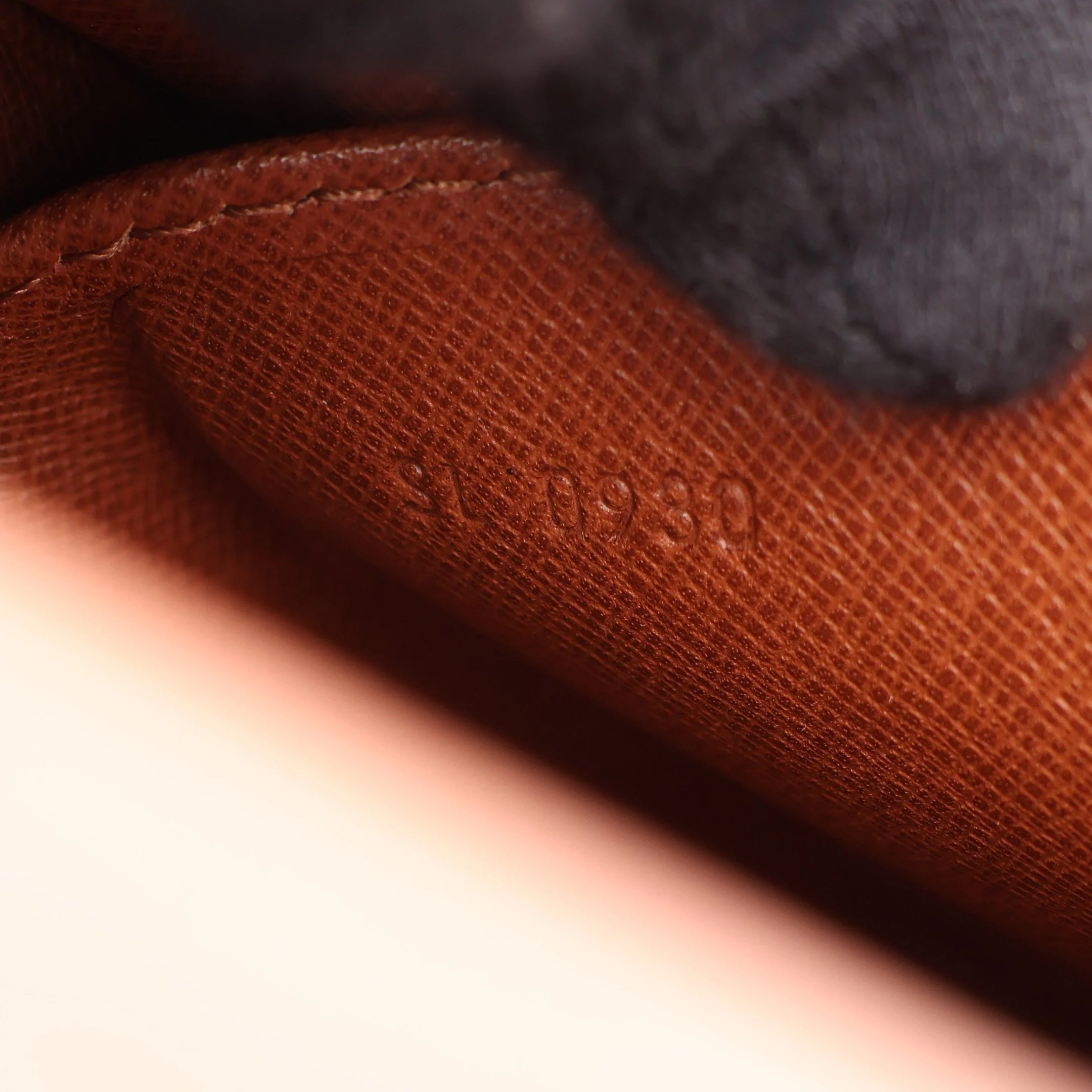 Thumb 5